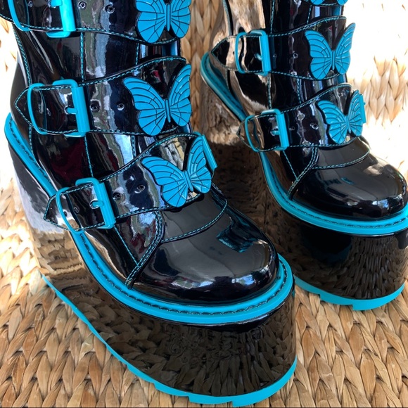 New YRU Dune Patent Butterfly Platform Boots - Picture 2 of 15